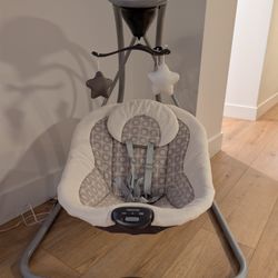 Graco Baby Swing