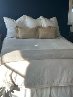 Queen Bed
