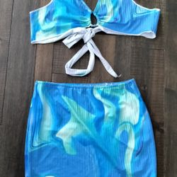 Ladies size medium Shein 2 PC. top/ skirt 