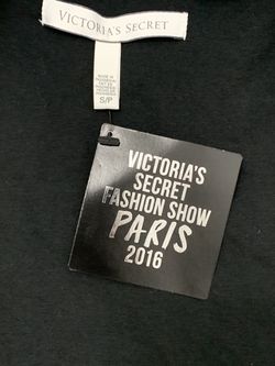 Brand new super cute bomber Jacket from VS Fashion Show in Paris. Firm on price