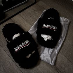 balenciaga slides 