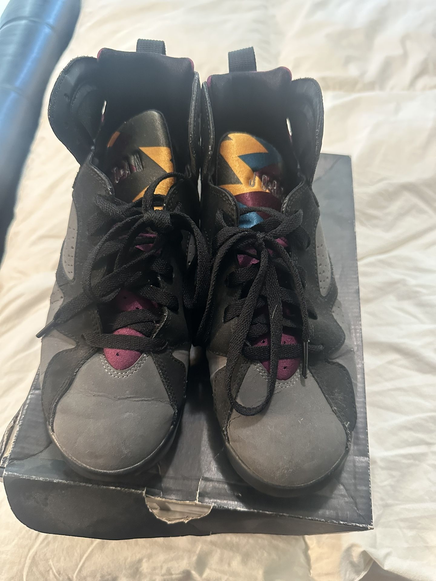 Jordan Bordo 6s Size 7y