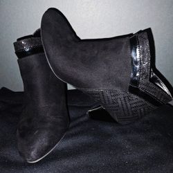 Karen Scott Womens Black Heeled Ankle Boots Sz 6