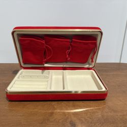 Red Velvet Jewelry Box 