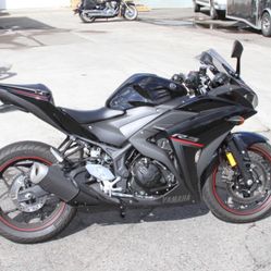 2018 Yamaha R3