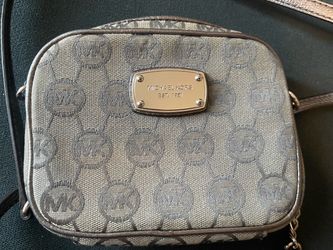 Micheal kors small bag