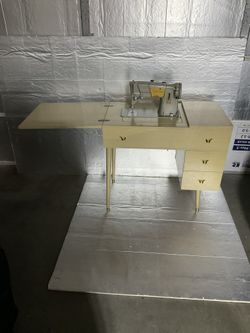 Vintage Singer Sewing Machine With Table Model 328K 1(contact info removed)