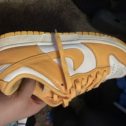 size 8.5 women 