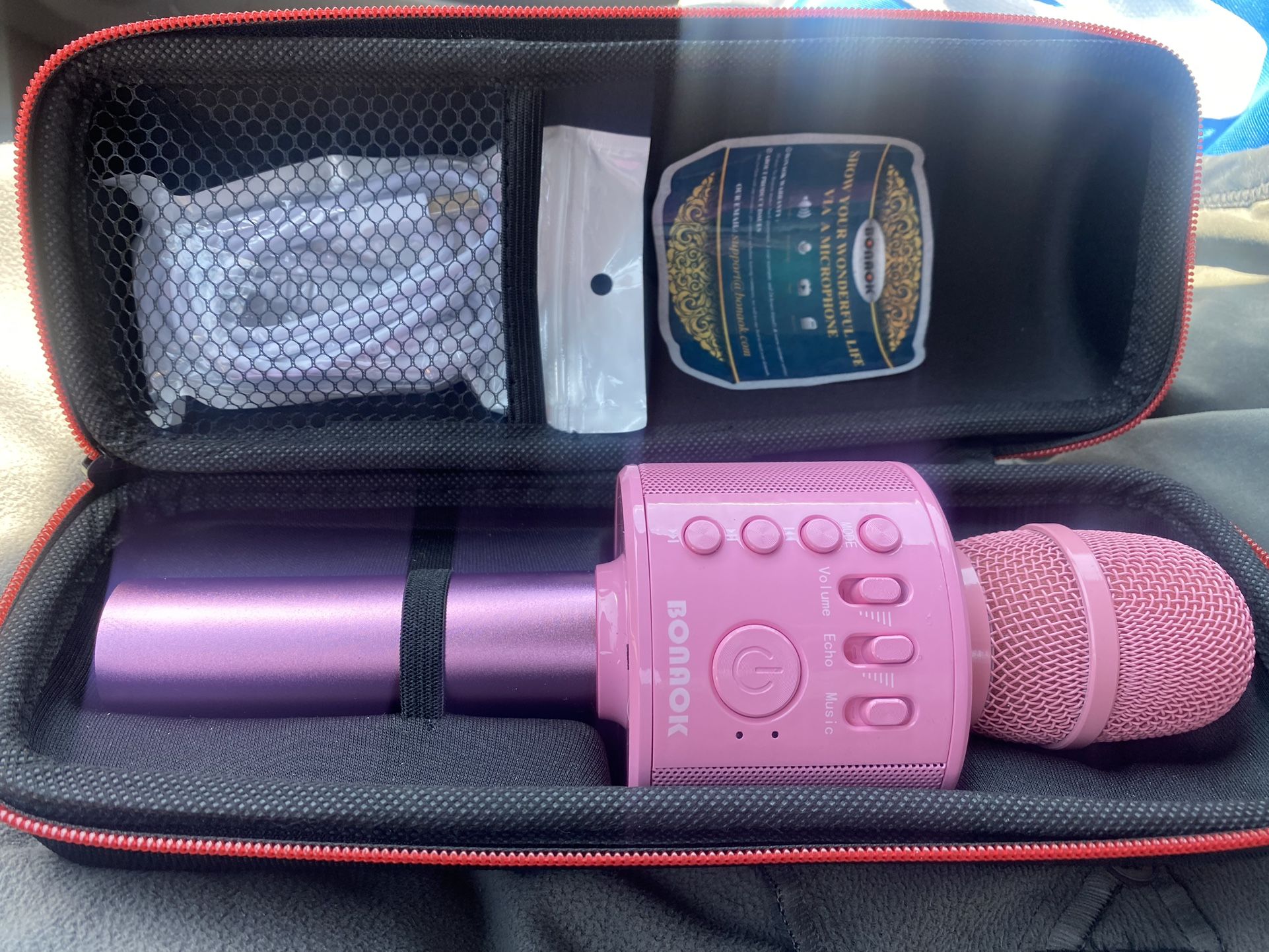 MICROPHONE KARAOKE