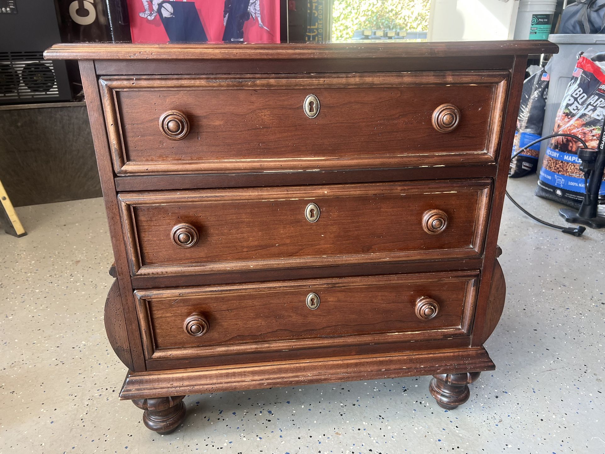 Broyhill 3 Drawer End Table
