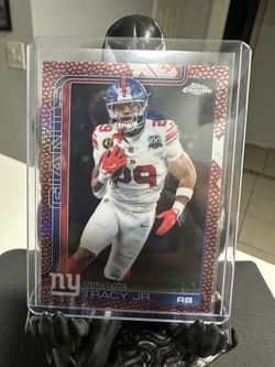 Nfl topps chrome tyrone tracy jr