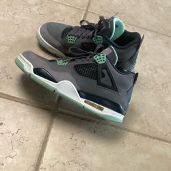 2013 Jordan (green Glow)
