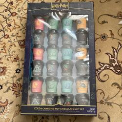 24 Color Changing Hot Chocolate Gift Set