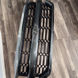 2017 Silverado oem front grill
