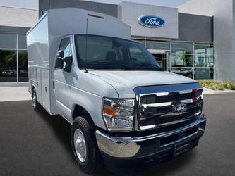 2026 Ford E-350 Cutaway
