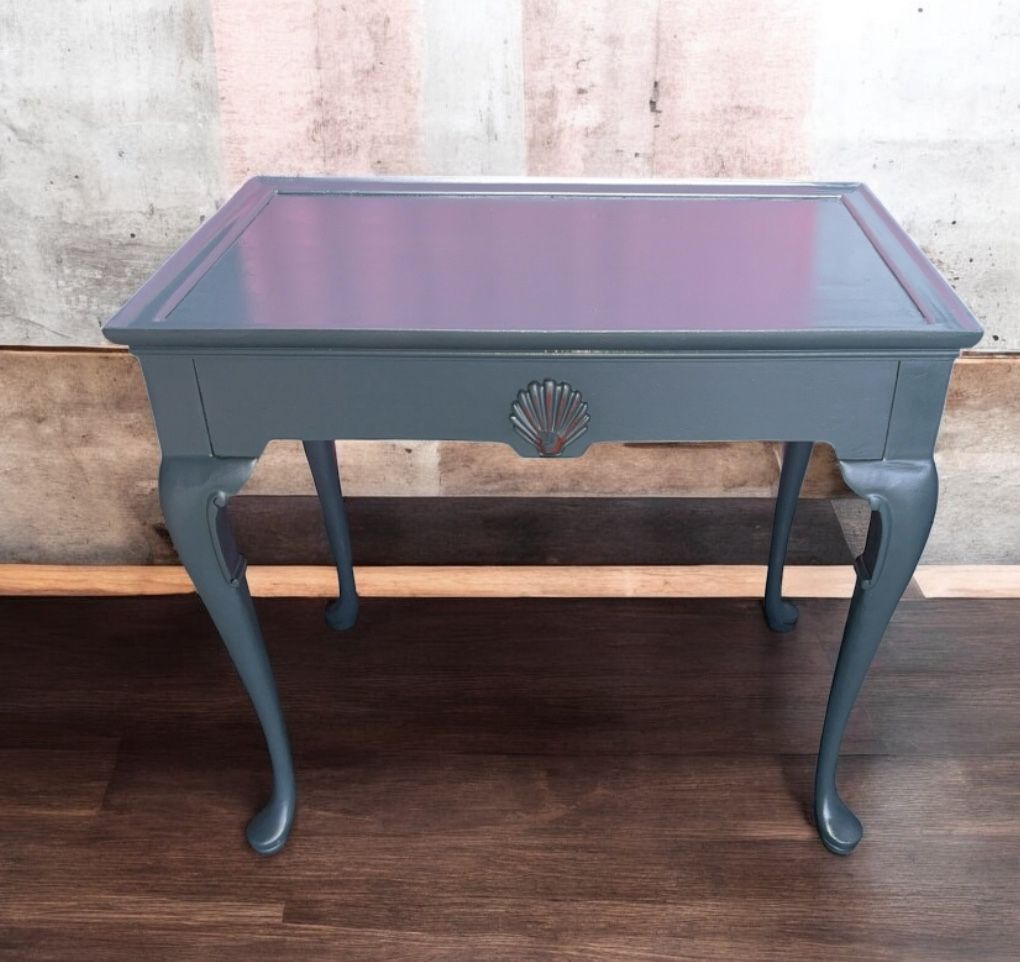 Vintage accent table w pull out writing space
