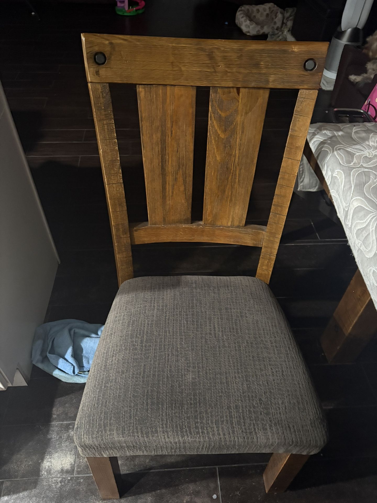 Dining room table