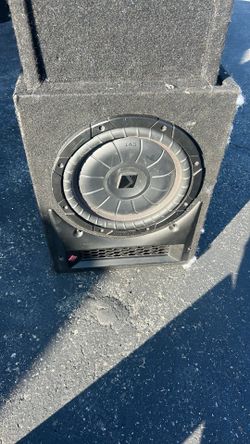 Kicker sub