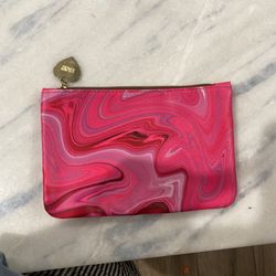 Pouch Make Up Holder