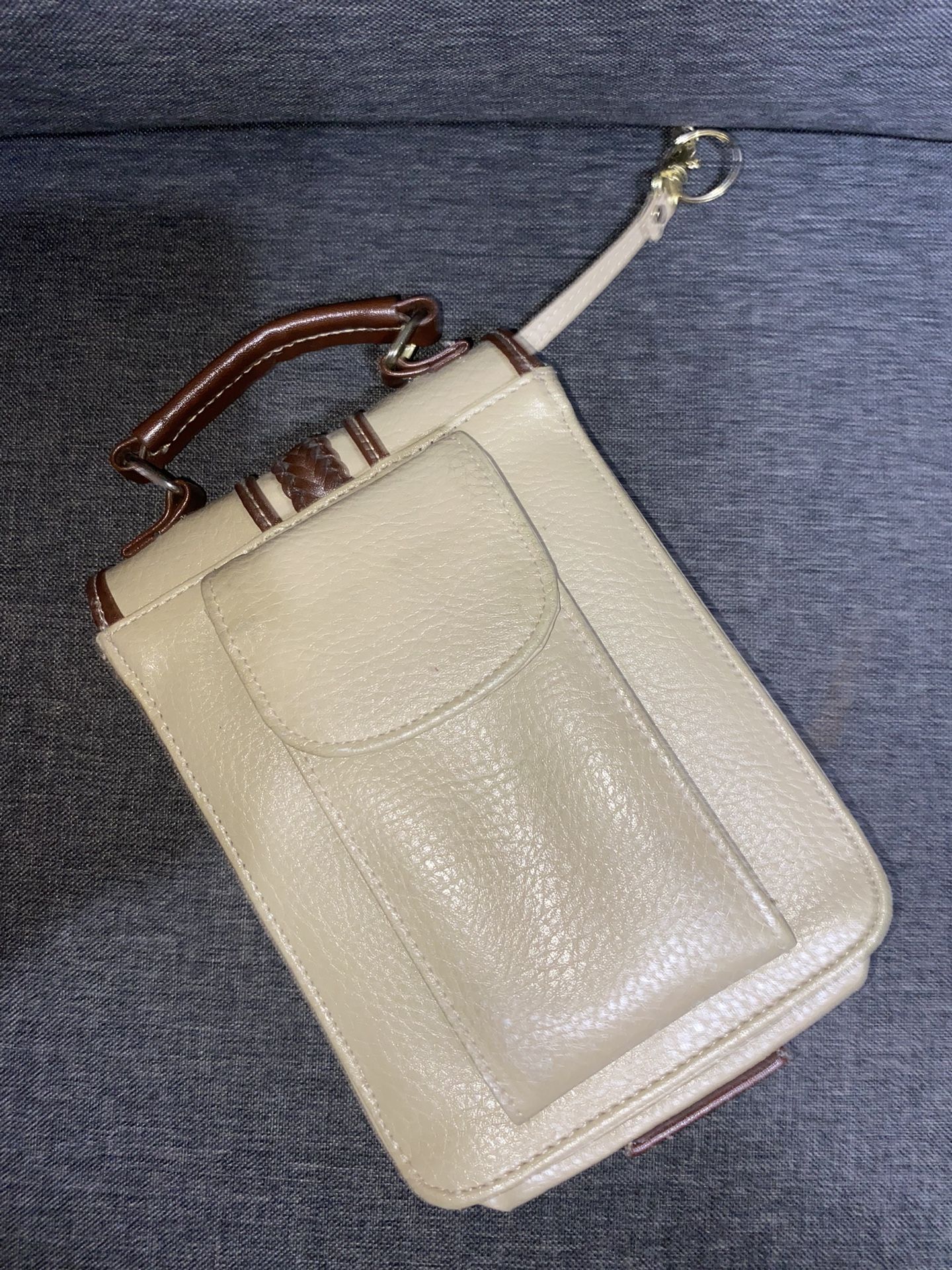 Small Handbag for Sale in Phoenix, AZ - OfferUp
