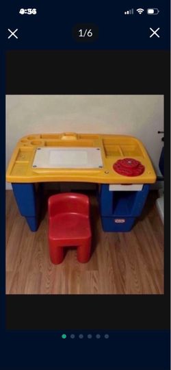 Kids desk