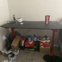 Gaming Chair/Desk