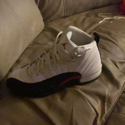 AIR JORDAN 12s Red N Black 