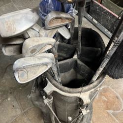 Golf Clubs 
