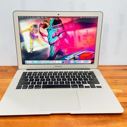 Apple MacBook Air 13” 2015 i5 8GB 128GB SSD OS Monterey