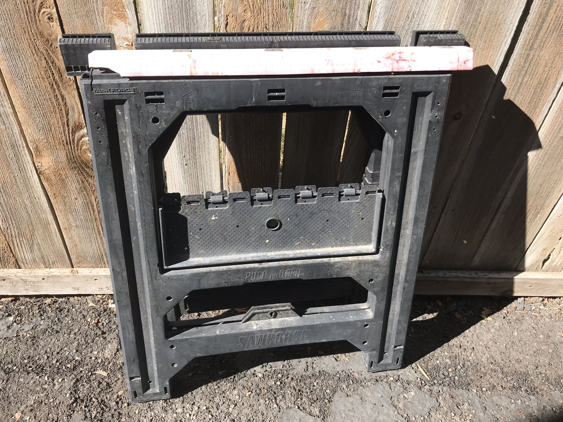 6 PIECE HORSE SAW FOR SALE $12 EACH