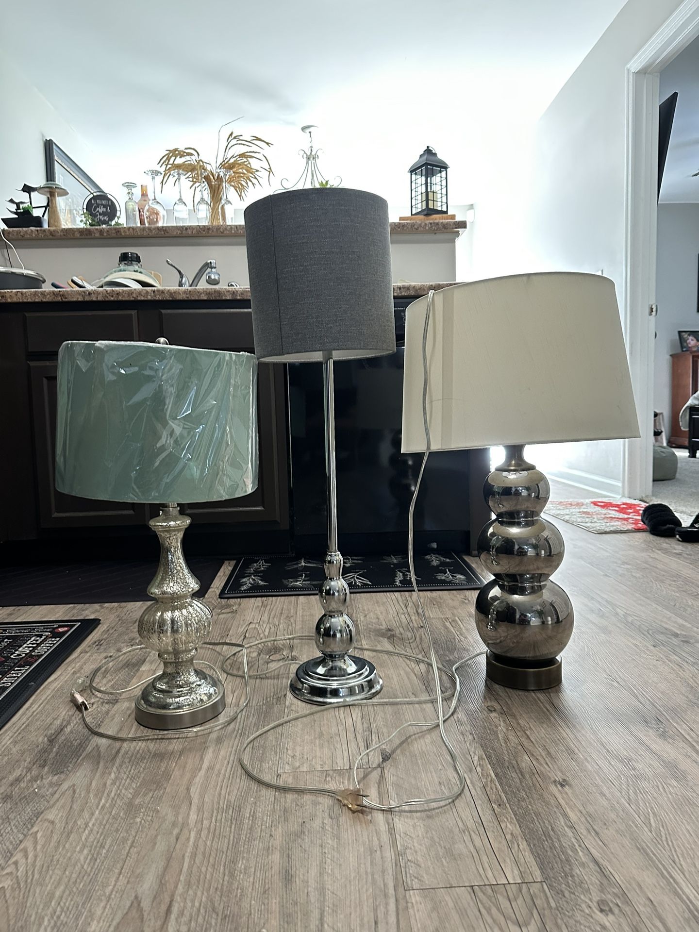 Desk And Lightlamps🔥🔥 
