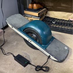 BROKEN Onewheel Pint