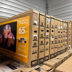 Hd392 65” Vizio smart 4k led Uhd tv floor model 