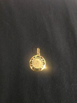 Virgin Mary pendant