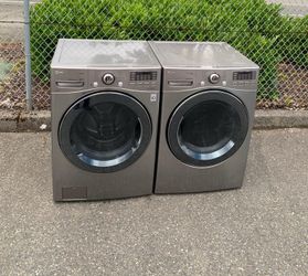 Lg washer and dryer set.