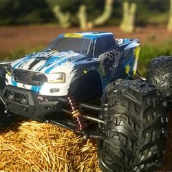 Brand new N Sealed  Extremely Big LAEGENDARY 1:10 Scale 4x4 Off-Road RC Truck - Hobby Grade Brushed Motor Truck