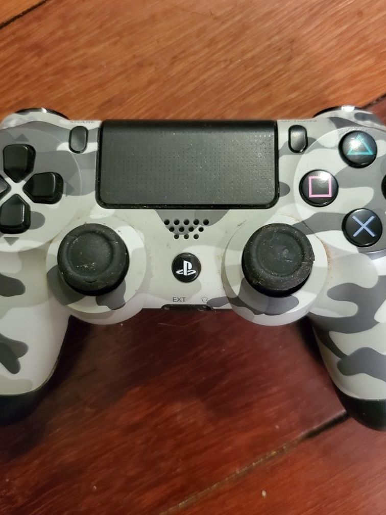 PS4 Wireless Camo Controller