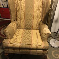 Chair (Traditional Style Reading Chair)