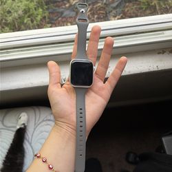 Apple Watch SE 44mm