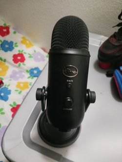Blue Yeti USB Microphone