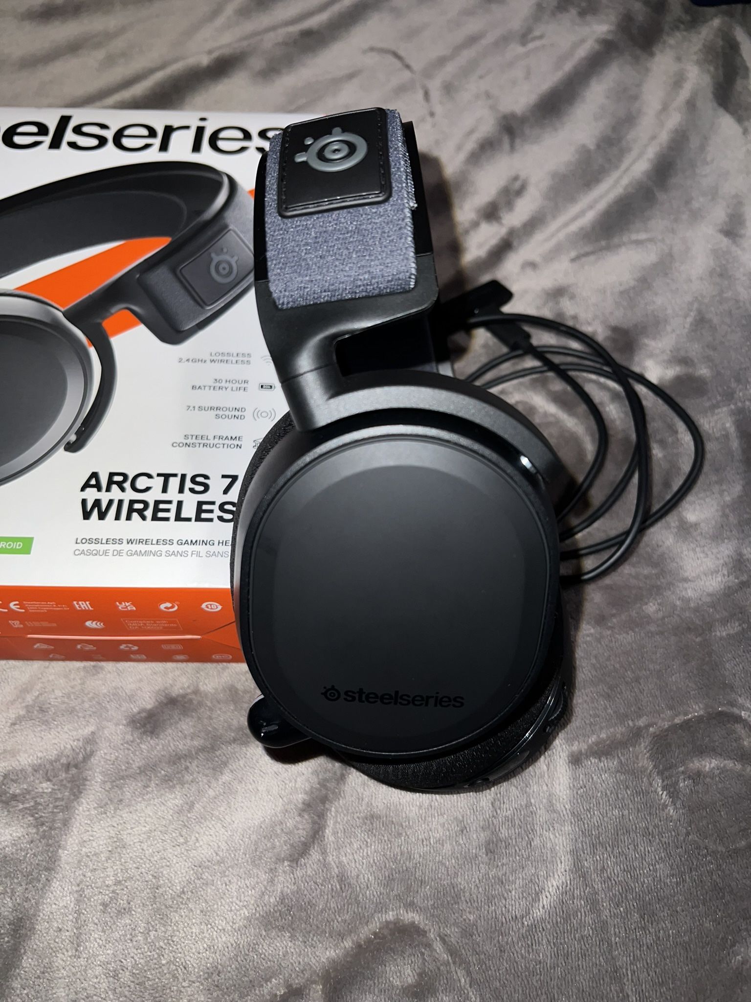 Steelseries Arctic 7+ Wireless Gaming Headset