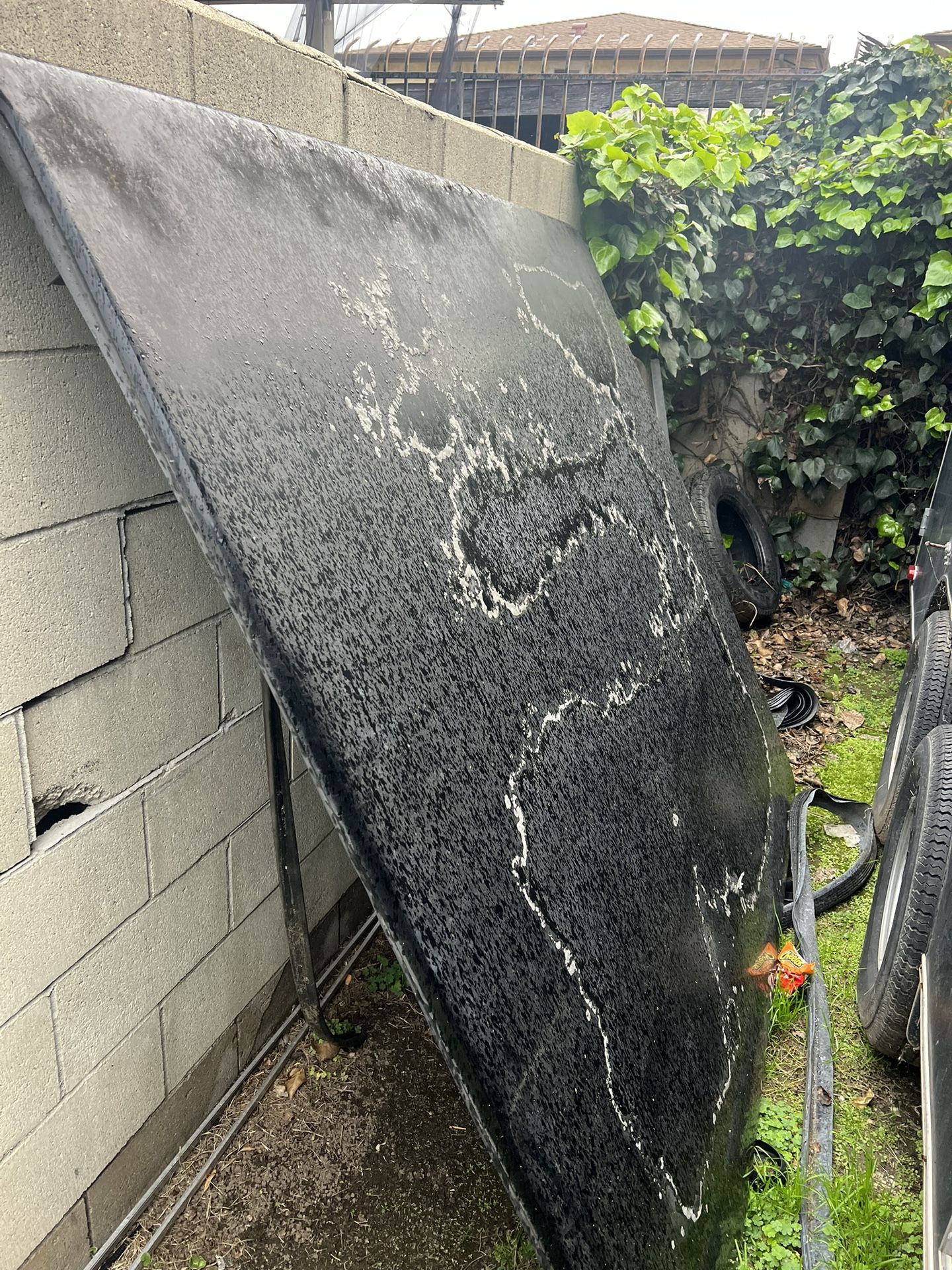 snug top bed lid