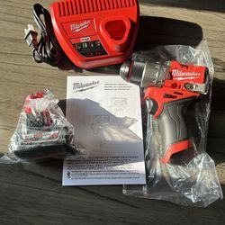 milwaukee hammer drill 