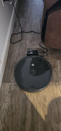 iRobot Roomba 692