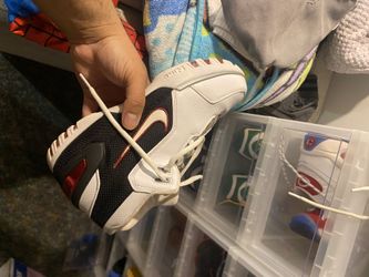 Lebron Zoom Generation Size 9 