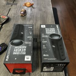 Brand New JBL Flip 