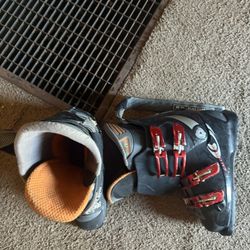 Salomon Snowboard Boots Size 10.5