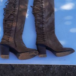 Boots / BOTAS