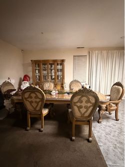 Dining table & china cabinet