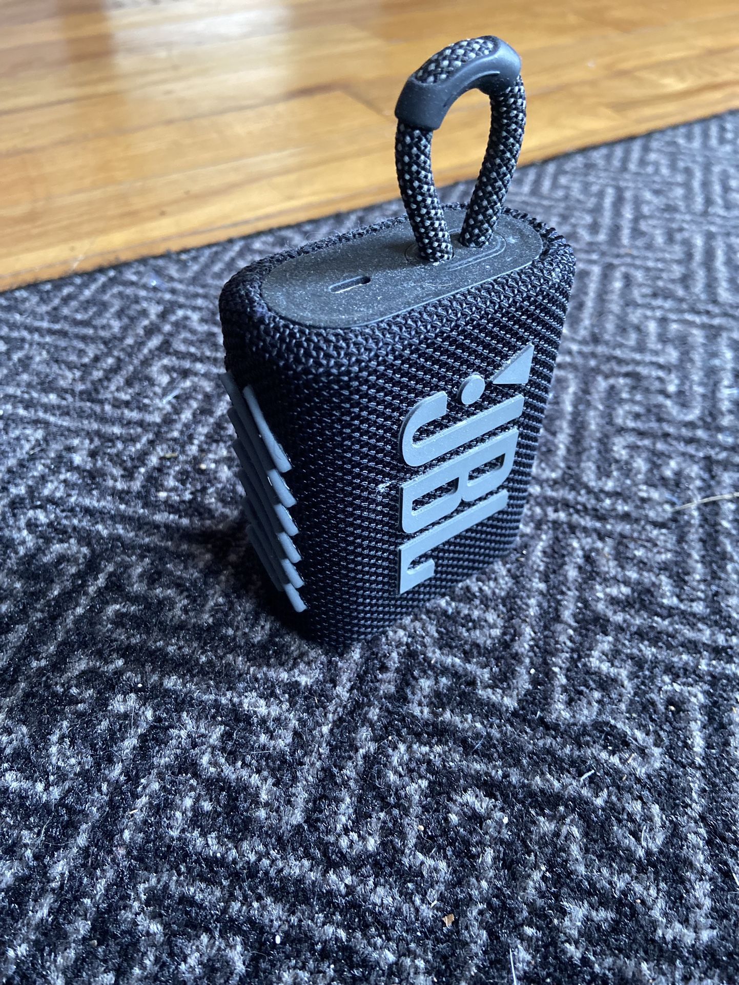 JBL Go 3